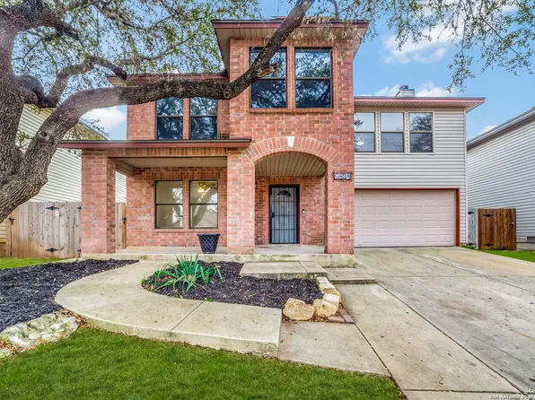 6434 MAVERICK OAK DR, San Antonio, TX 78240