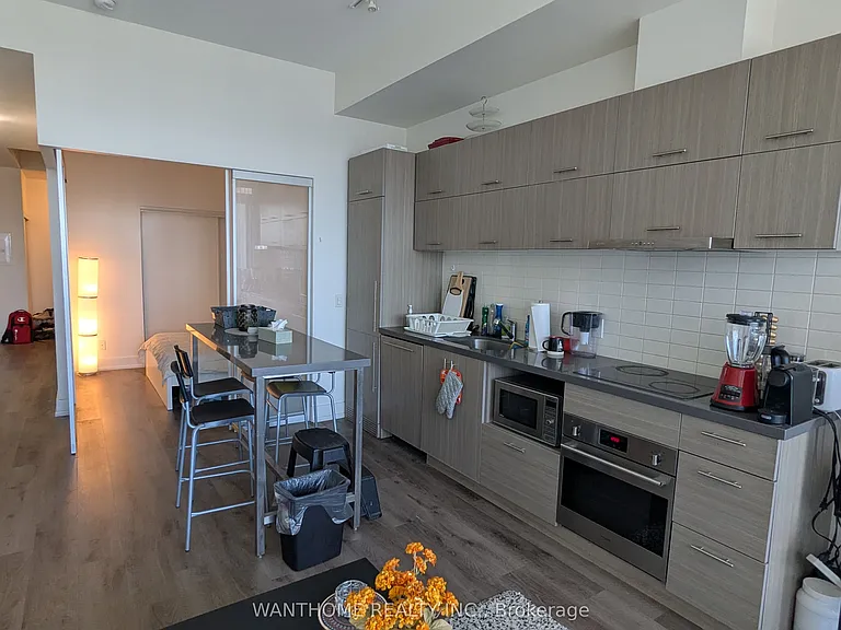 180 Enterprise Blvd #511K — Photo 7