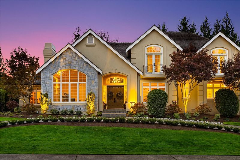4th image of 24634 SE 9th Place