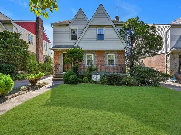 163-18 25th Drive, Flushing, NY 11358