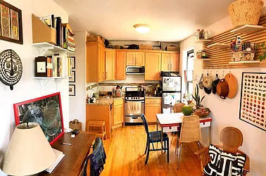Rented by Rapid Realty Cobble Hill
