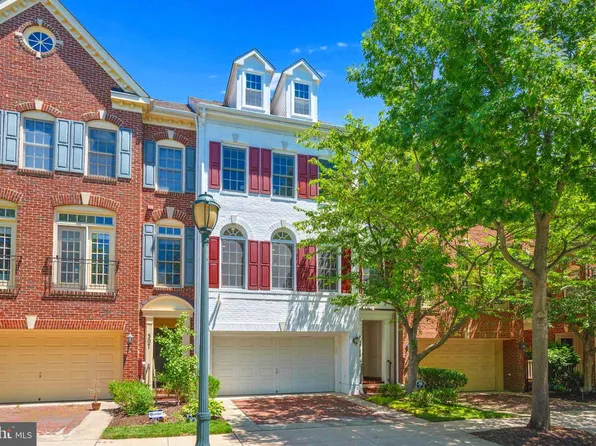 309 Oak Knoll Ter, Rockville, MD 20850