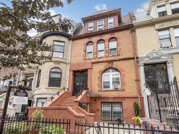 272 New York Ave, Brooklyn, NY 11216