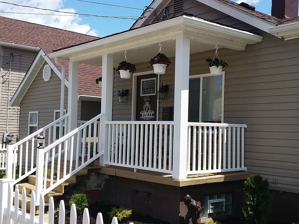 2nd image of 24 4th Ave