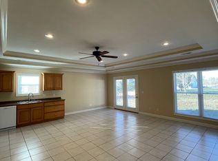 7261 Annie Ln, Paducah, KY 42001