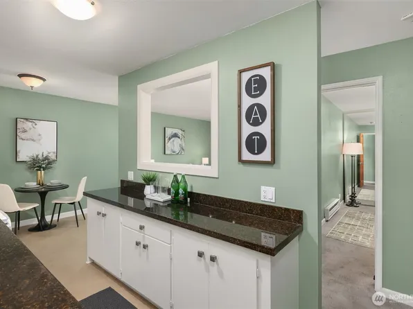 932 100th Avenue NE #228, Bellevue, WA 98004