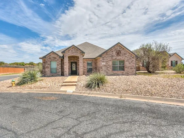 3001 Champions Cir, San Angelo, TX 76904