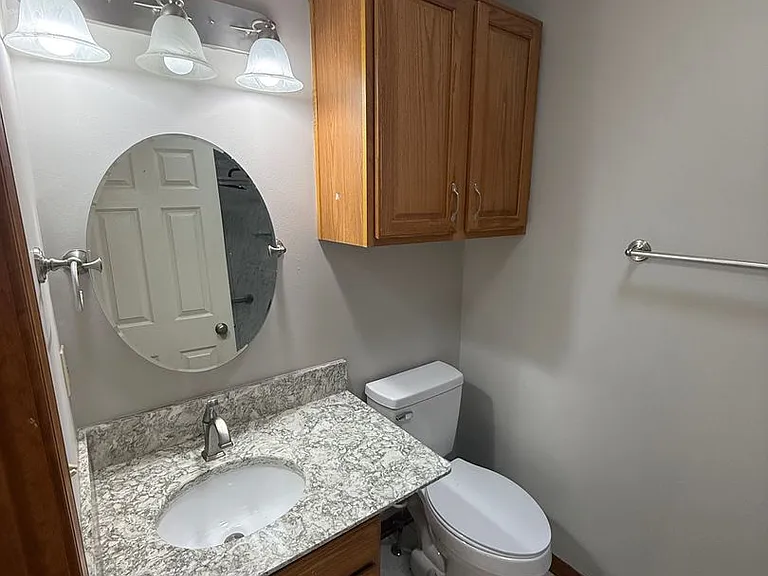 5018 Goldfinch Ln — Photo 16