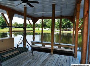 824 Bellefonte Rd, Hollywood, AL 35752