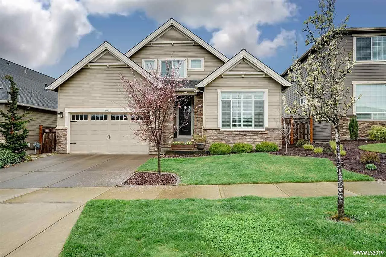 3939 Tayside St S photo 1