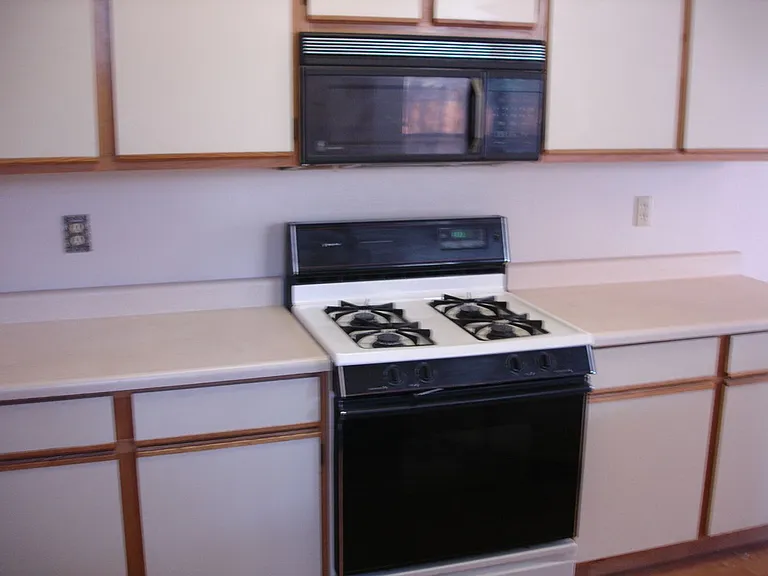 4071 Leeward Ct — Photo 12
