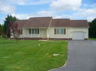 15 Circle Dr W, Milton, DE 19968