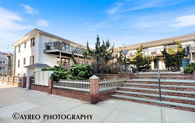 1st image of 65 W Broadway APT 1A
