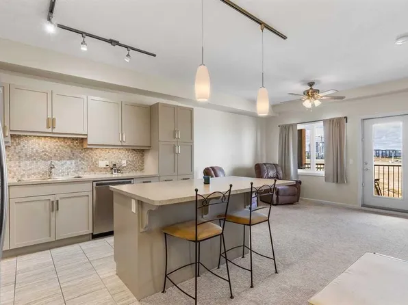 450 SE Kincora Glen Rd NW #2405, Calgary, AB T3R 1S2