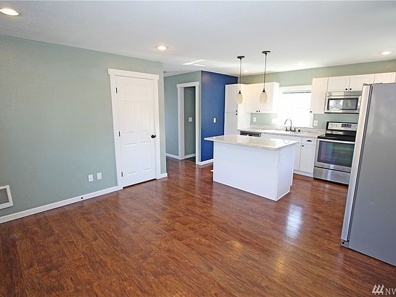 5th image of 2218 15th St