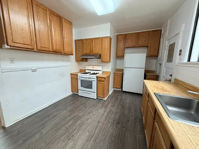 Kitchen View 3