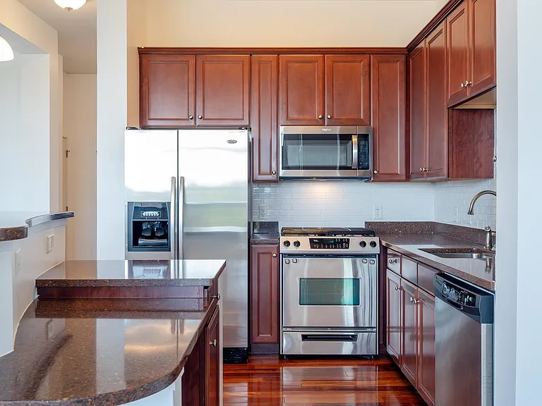 55 Mallory Ave #67 — Photo 6