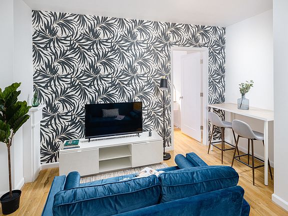 3rd image of 224 E 59th St APT 4FE