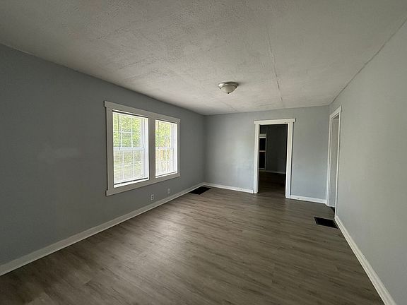 5th image of 3420 N Denny St