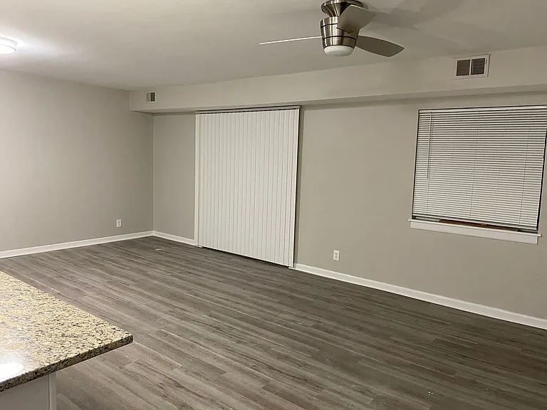6220 Edsall Rd #401 — Photo 8