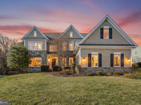 17512 Carlson Farm Ct, Germantown, MD 20874