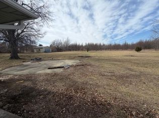 136 SW State Route 13, Warrensburg, MO 64093