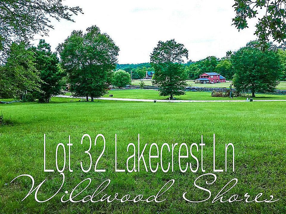 1st image of 32 Lake Crest Ln