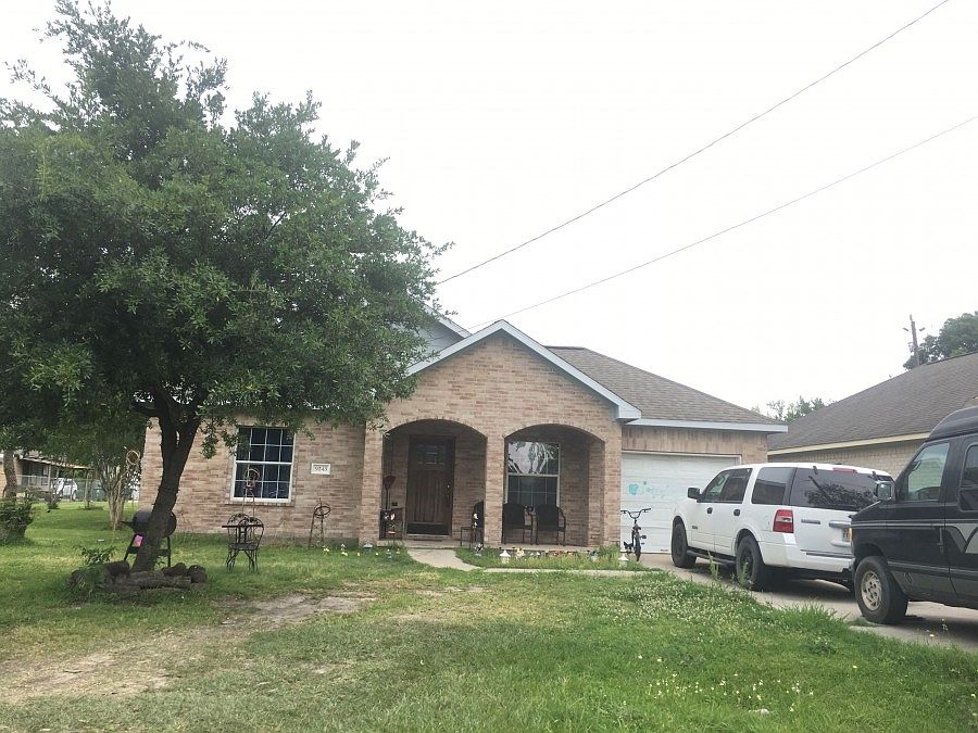 1st image of 9243 E Avenue P