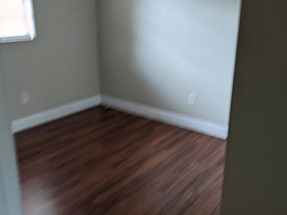 4th image of 707 W Ariana St #C