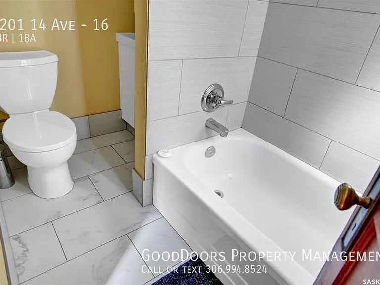 2201 14th Ave #16 — Photo 8