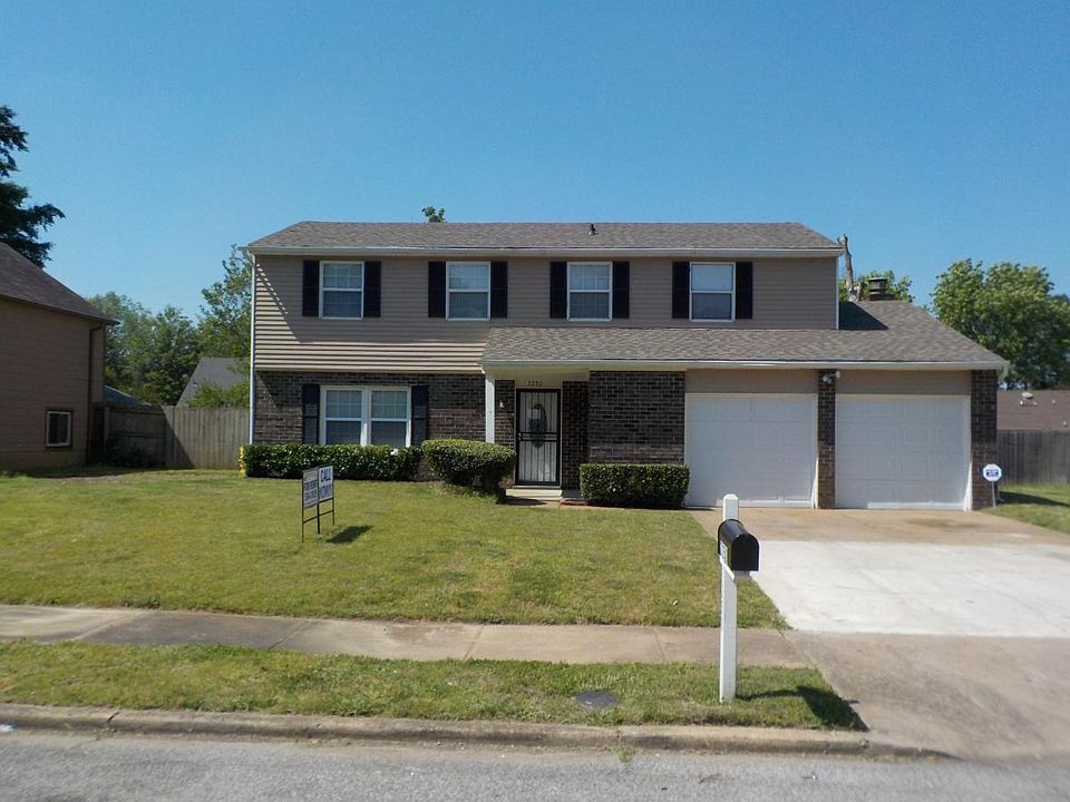 1st image of 7250 Hollorn Ln