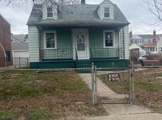 3 Clipper Rd, Essex, MD 21221