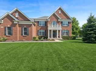 6072 Westminster Ln, Gurnee, IL 60031