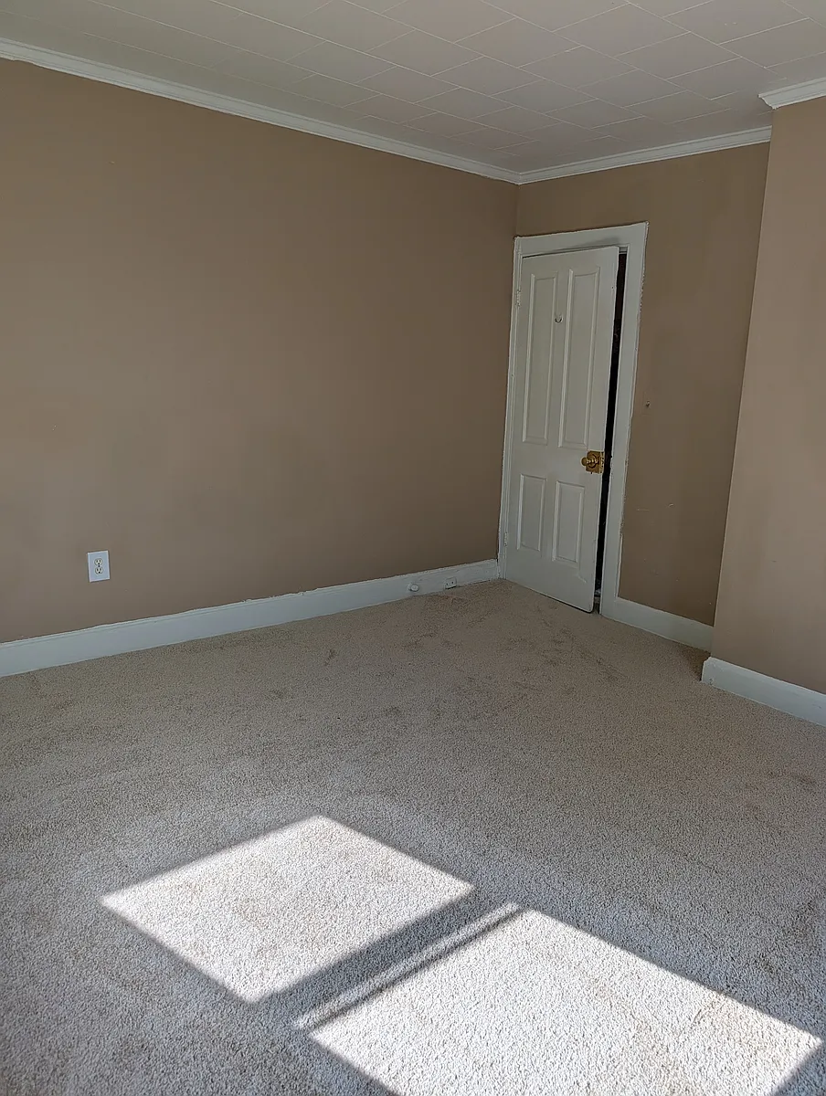 Building Photo - 908 Homestead St #2