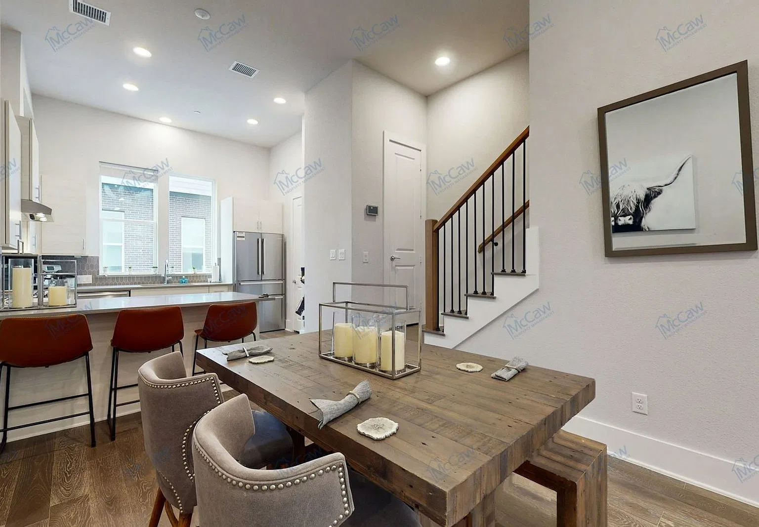 2 bed, 2.5 bath, 1400 sqft, $2,995 — Photo 4
