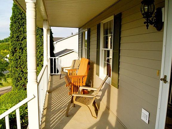 2nd image of 316 Green Fields Ct
