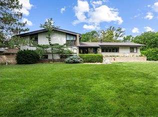 661 N Stratford Ln, Wichita, KS 67206