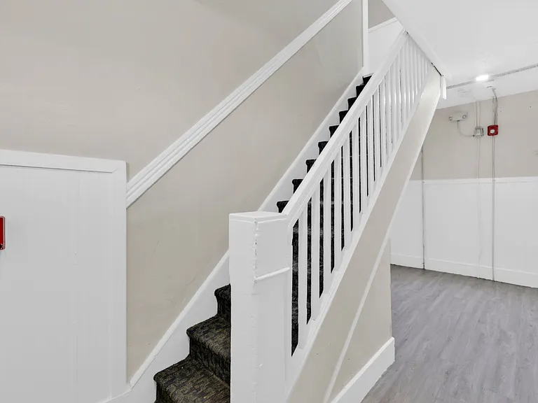 106 Malden St — Photo 12