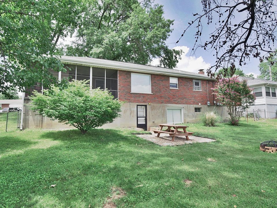 1st image of 11812 Parklind Dr