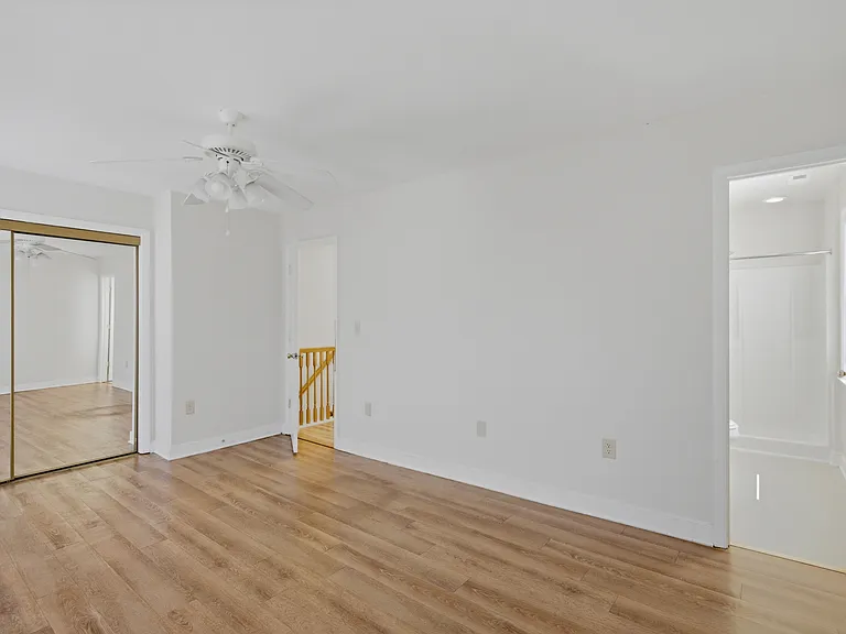 1706 W Moore St — Photo 25