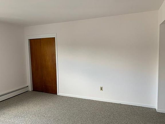 5th image of 11 Putnam Ave Floor 2