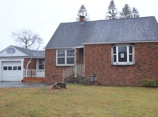 159 Beauregard Ter, Chicopee, MA 01020