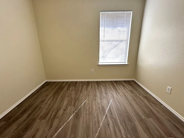 1404 Paco Trl — Photo 7
