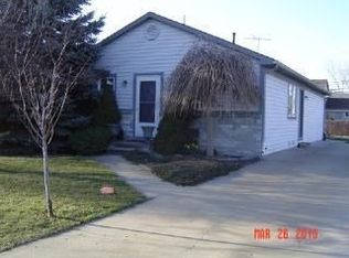 93 Arthur Dr, Troy, MI