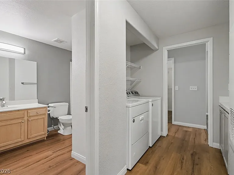 517 Indian Princess Dr #201 — Photo 17