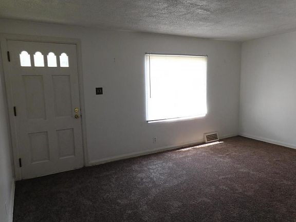 4th image of 1912 Overlook Ave