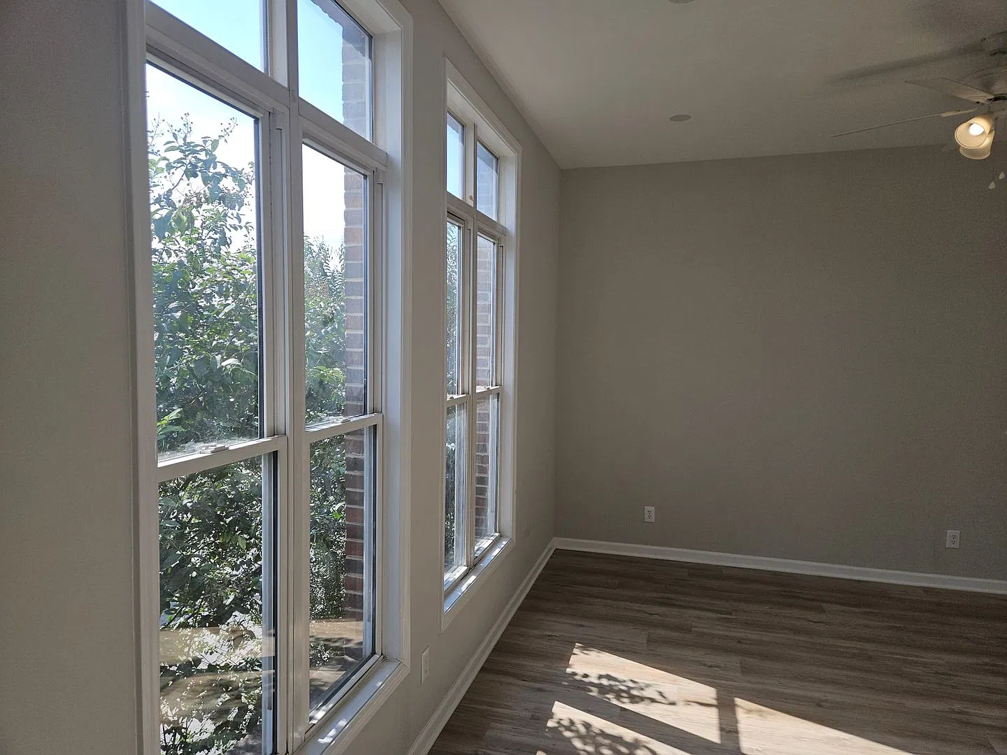 1br 2ba Condo with a loft in Downtown Raleigh! Avail November 20th! — Photo 2