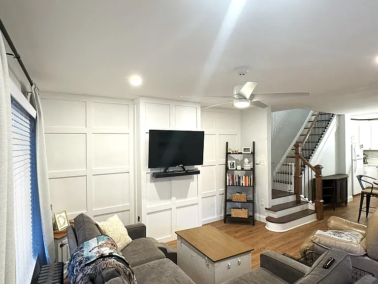 4109 Apple St — Photo 2
