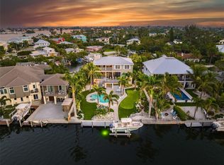 240 Oak Ave, Anna Maria, FL 34216
