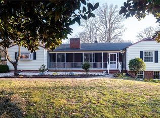 1273 N Peace Haven Rd, Winston Salem, NC 27104